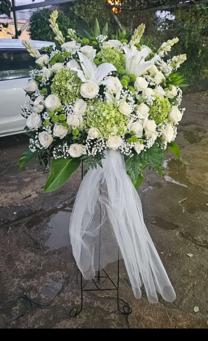 standing flower 63 florist Tangerang