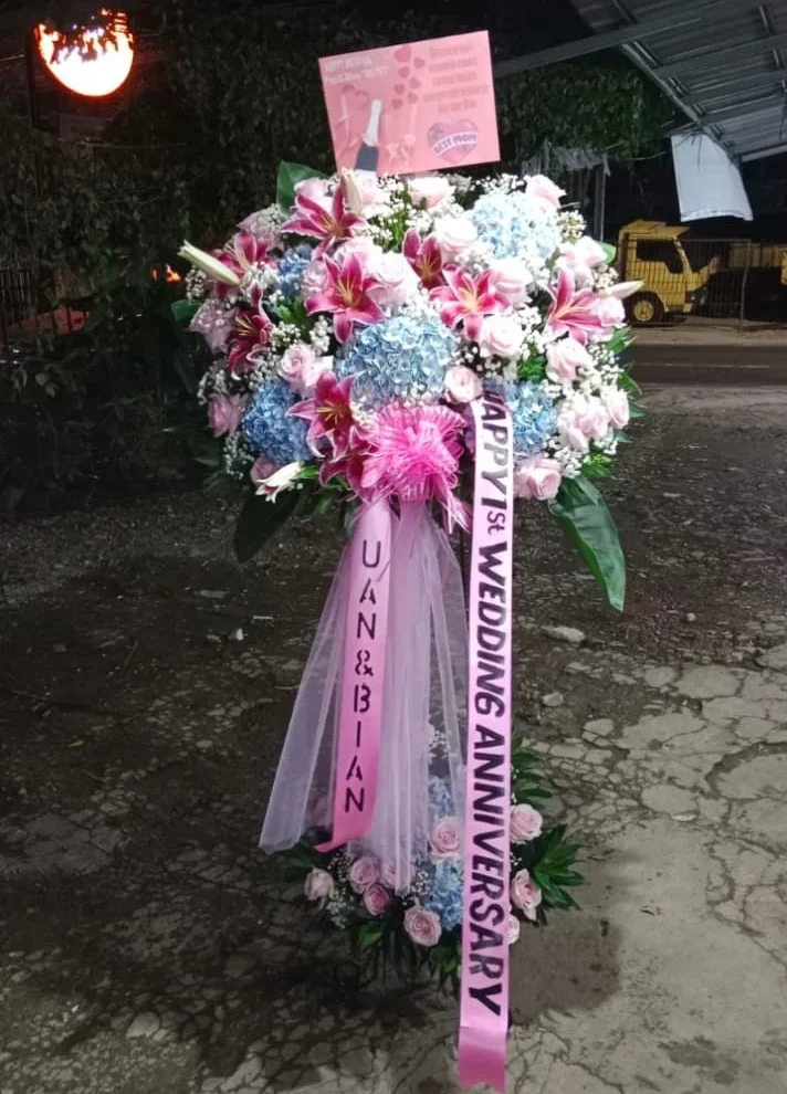 standing flower 63 florist Tangerang