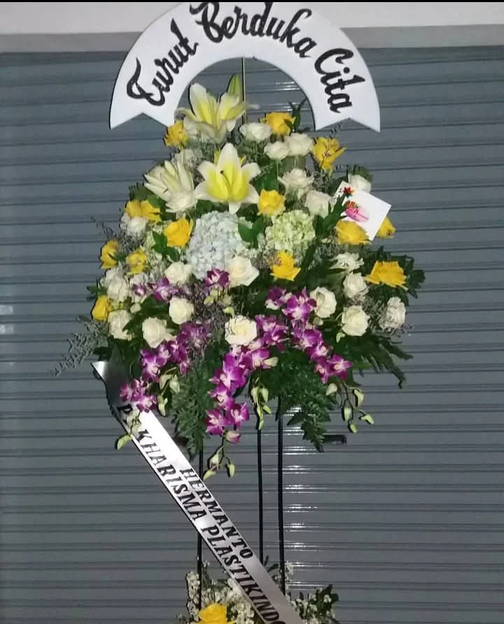 standing flower 63 florist Tangerang